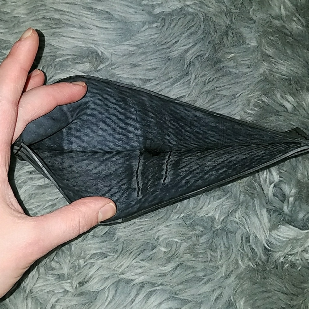 *donated*recycled tire wallet - Picture 3 of 6